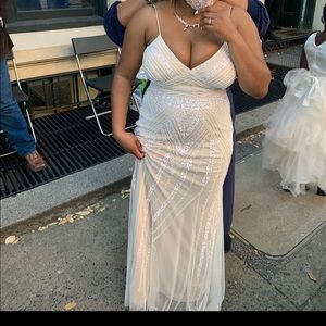 Beautiful formal dress can be used for a wedding or a prom